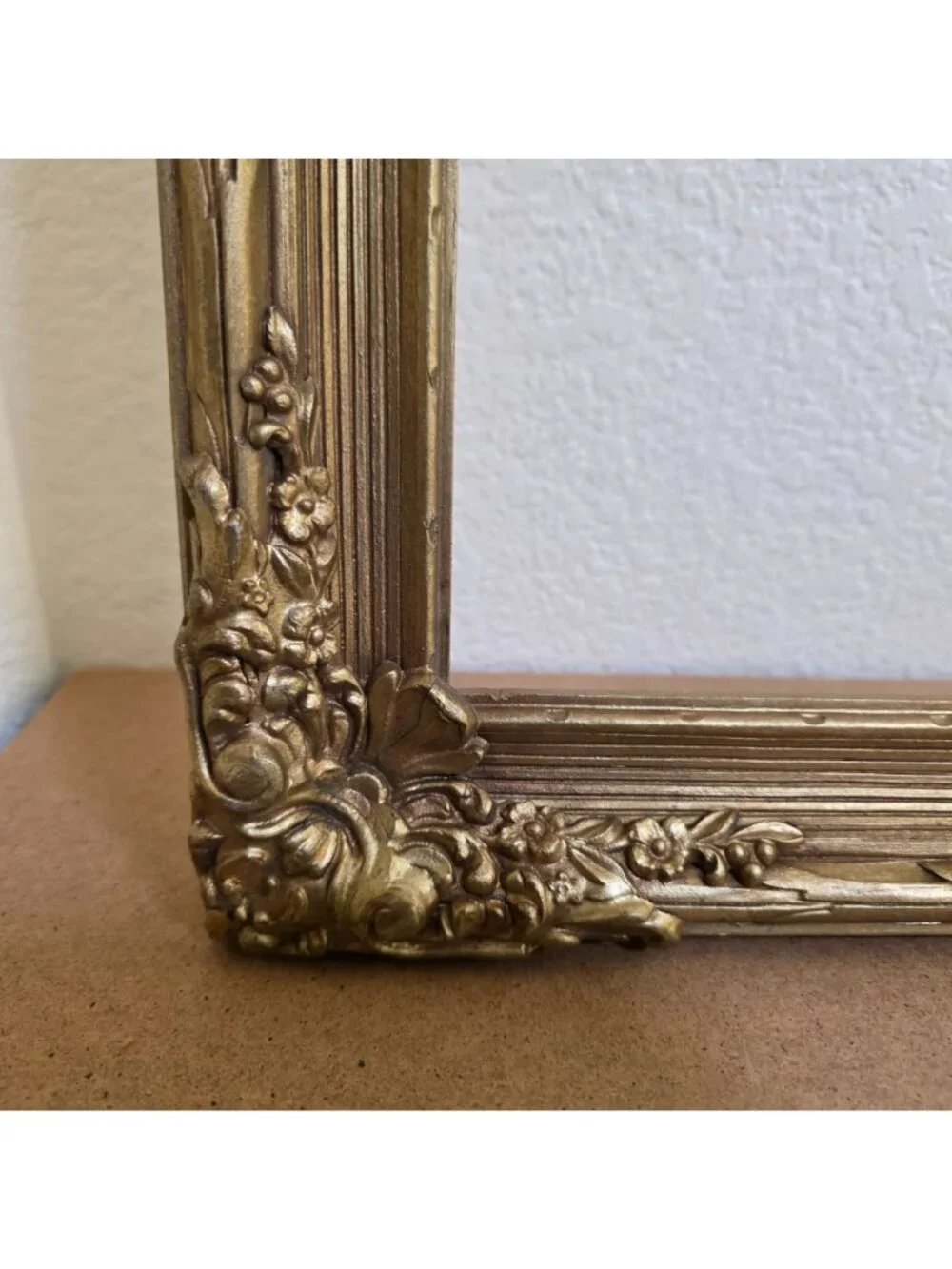 Antique Gold Gilded Ornate Wooden Picture Frame 17-3/8